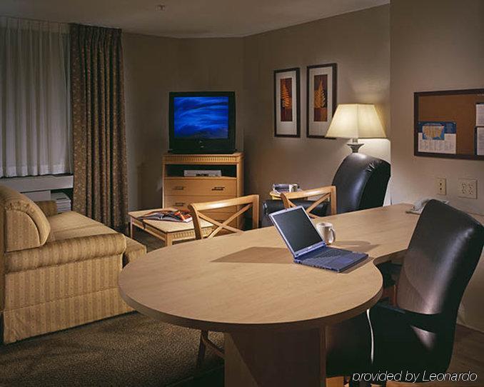 Candlewood Suites Indianapolis East By Ihg Rom bilde