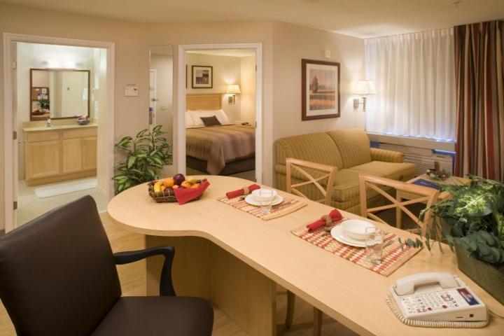 Candlewood Suites Indianapolis East By Ihg Eksteriør bilde
