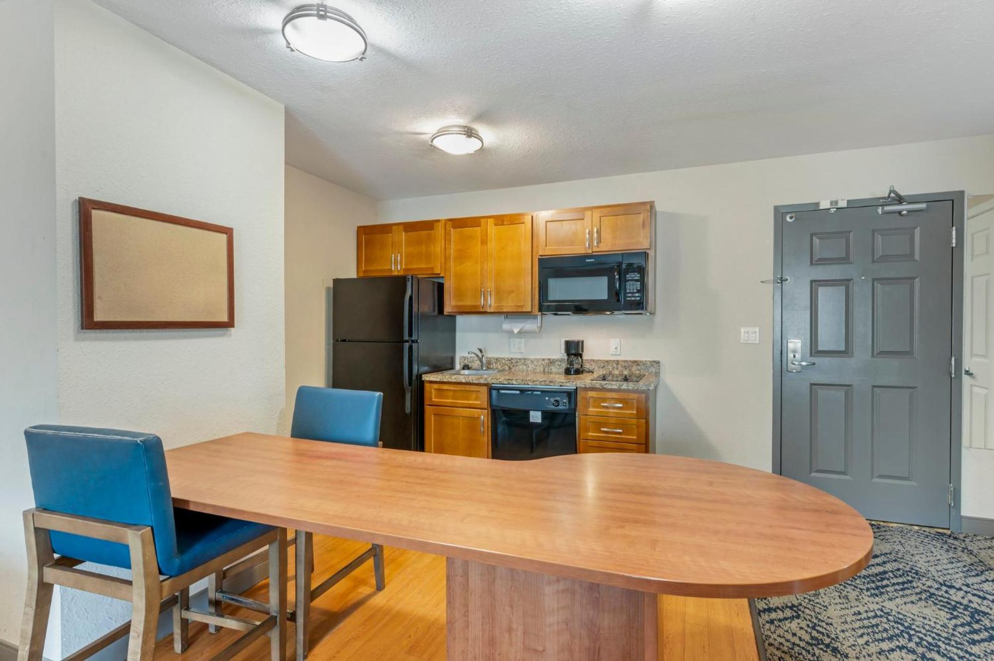 Candlewood Suites Indianapolis East By Ihg Eksteriør bilde