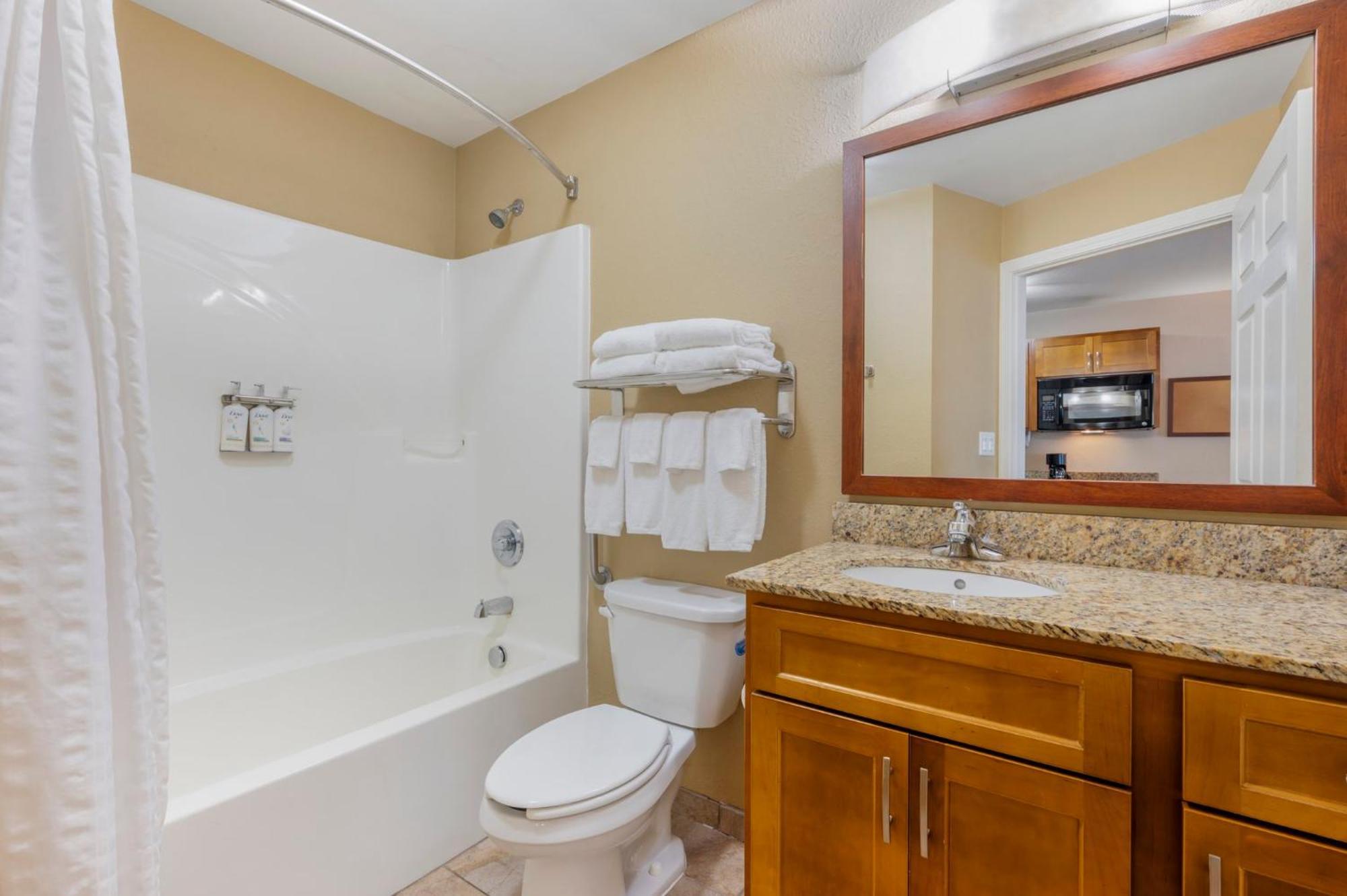 Candlewood Suites Indianapolis East By Ihg Eksteriør bilde