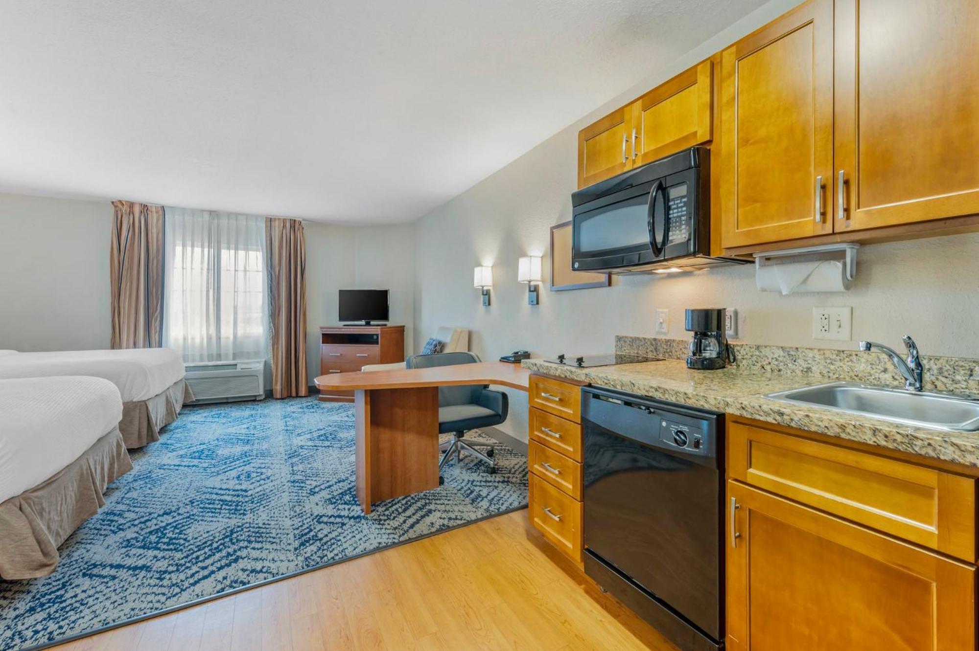 Candlewood Suites Indianapolis East By Ihg Eksteriør bilde