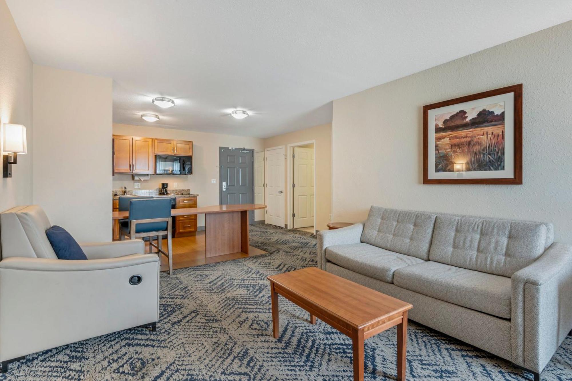Candlewood Suites Indianapolis East By Ihg Eksteriør bilde